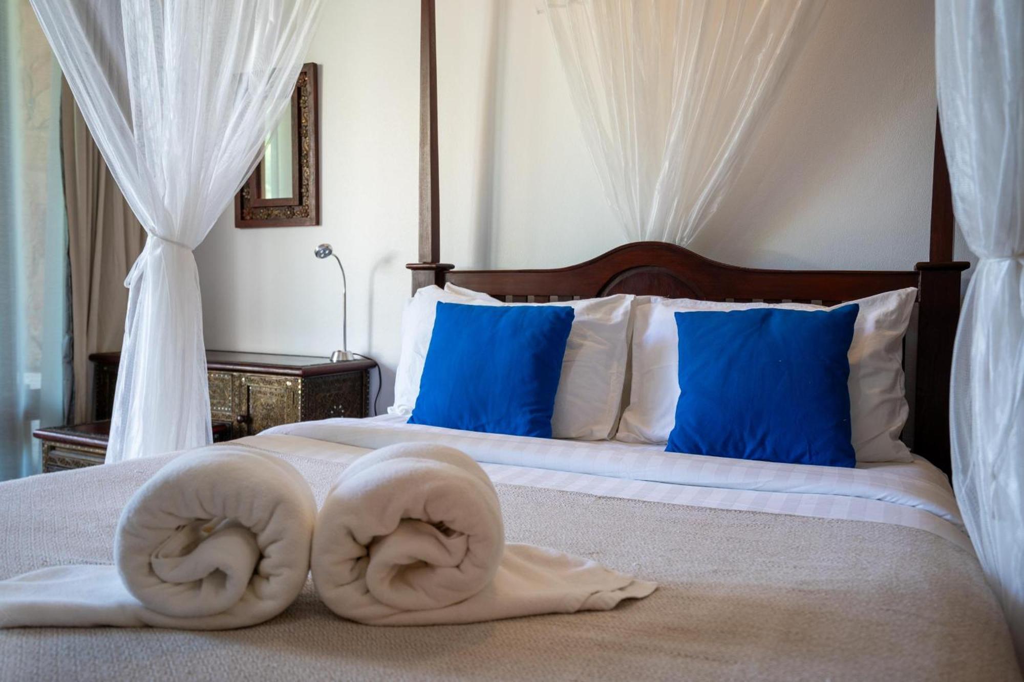 Beachfront! 2 Bedroom A3 - 110 Sqm Koh Lanta